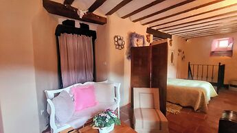 Charming Apartment With Beautiful Views in old Town of Cuenca