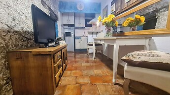 Charming Apartment With Beautiful Views in old Town of Cuenca