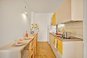 Villa Pastoedo Ap. Giallo