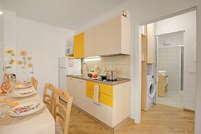 Villa Pastoedo Ap. Giallo