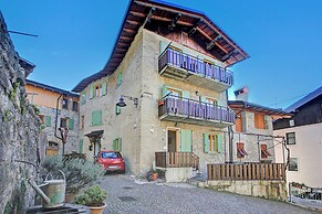 Villa Pastoedo Ap. Giallo