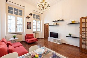 Beautiful House In Porta Soprana Genova