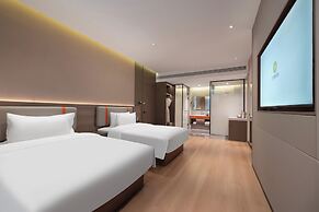 World Hotel Hualian Shoppin Plaza branch