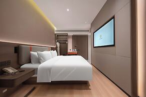 World Hotel Hualian Shoppin Plaza branch