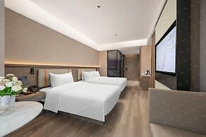 World Hotel Jinan Fengming Road
