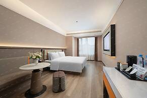 World Hotel Jinan Fengming Road