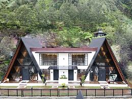 The Sikarim Waterfall View Villa