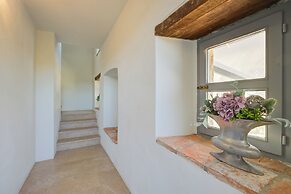 Bocca Al Lupo Apartments