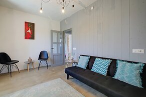 Bocca Al Lupo Apartments