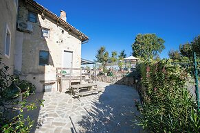 Bocca Al Lupo Apartments