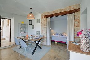 Bocca Al Lupo Apartments
