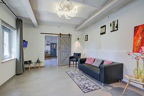 Bocca Al Lupo Apartments