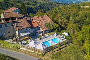 Bocca Al Lupo Apartments