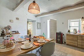 Bocca Al Lupo Apartments