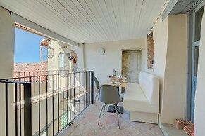 Bocca Al Lupo Apartments