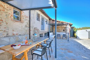 Bocca Al Lupo Apartments