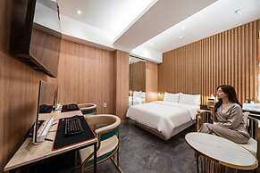 Insta Hotel - Main Branch