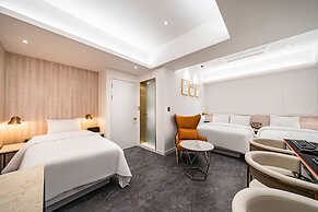 Insta Hotel - Main Branch
