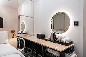 Insta Hotel - Main Branch
