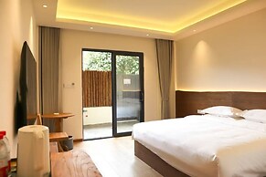 Qinhuang.tingquanshanju