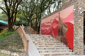 Qinhuang.tingquanshanju