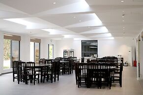 Qinhuang.tingquanshanju