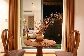 Qinhuang.tingquanshanju