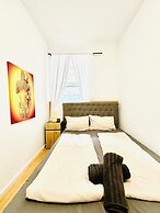 10BR Apt for Groups 8Min to Rathausplatz