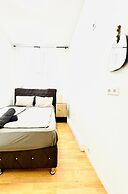 10BR Apt for Groups 8Min to Rathausplatz