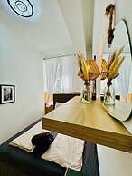 10BR Apt for Groups 8Min to Rathausplatz