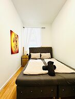 10BR Apt for Groups 8Min to Rathausplatz