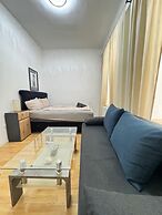 10BR Apt for Groups 8Min to Rathausplatz