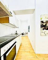 10BR Apt for Groups 8Min to Rathausplatz