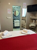 Paragraph Palmers Green