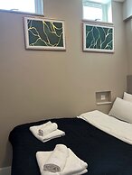 Paragraph Palmers Green