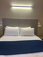 Paragraph Palmers Green