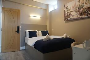 Paragraph Palmers Green