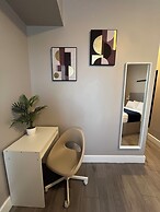 Paragraph Palmers Green