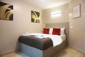 Paragraph Palmers Green