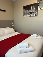 Paragraph Palmers Green