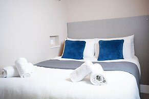 Paragraph Palmers Green