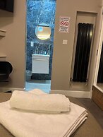 Paragraph Palmers Green