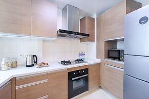 Tyms 3BR 2BA Apt Near Stadium Line 1 4