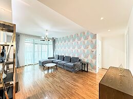 Tyms 3BR 2BA Apt Near Stadium Line 1 4