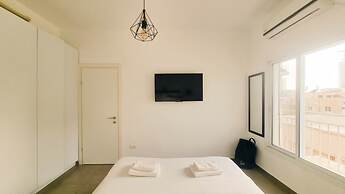 Geula Tulipe in Tel Aviv-yafo