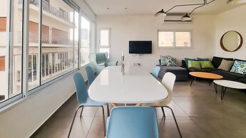 Geula Tulipe in Tel Aviv-yafo