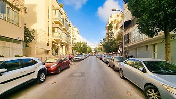 Geula Tulipe in Tel Aviv-yafo