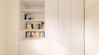 Geula Tulipe in Tel Aviv-yafo