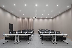 World Hotel Qingxian County Cangzhou