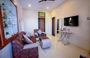 SES LINGA COTTAGE